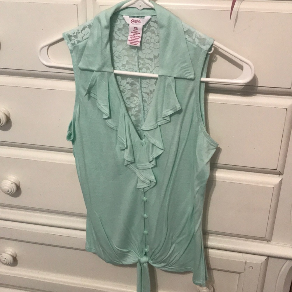 Mint green tank top with toe bottom and lace back